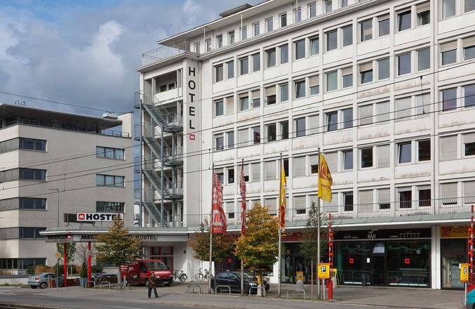 Meininger City Hostel & Hotel Munchen, Munich
