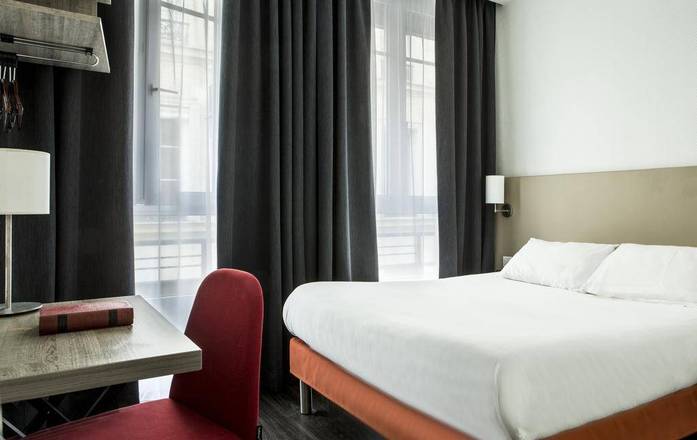 Republique Hotel, Paris
