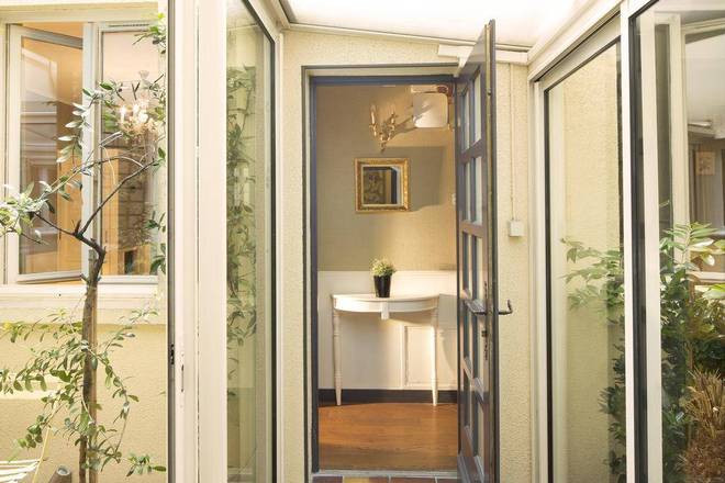 Hôtel Tour Eiffel, Paris