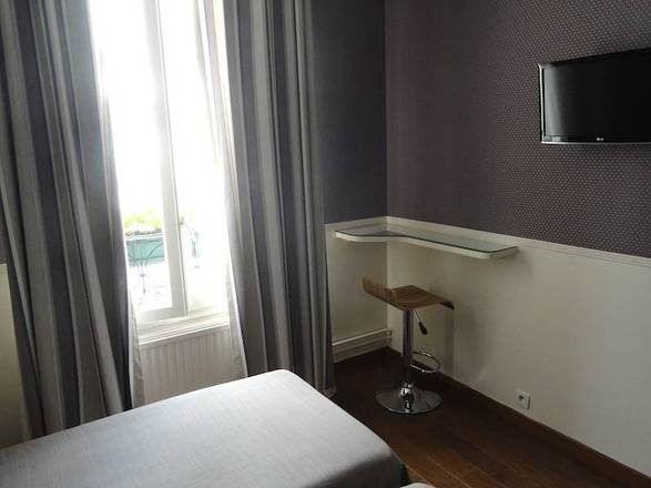 Hôtel Tour Eiffel, Paris