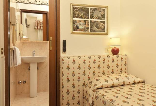 Hotel Italia, Rome