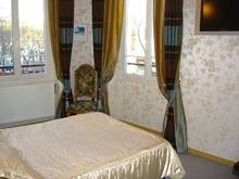 Hotels In Paris Under 100 Euroo Hôtel Les Chansonniers Paris