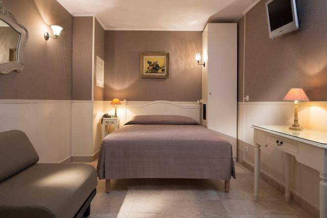 Hôtel Tour Eiffel, Paris