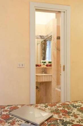 Hotel Italia, Rome